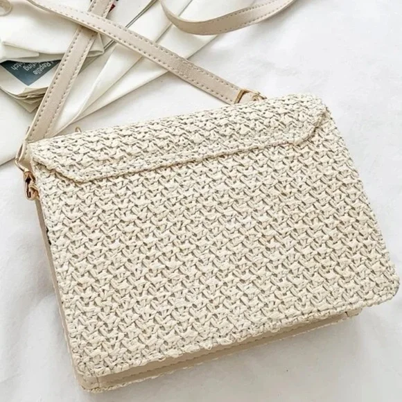 Woven straw fold over square bag pearl strap crossbody boho cream - Picture 2 of 3